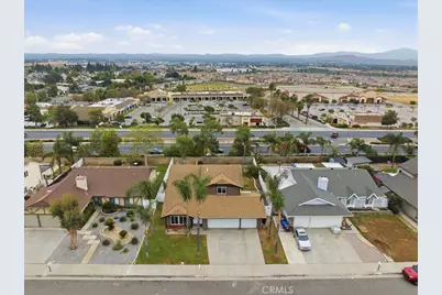 8286 Yearling Way, Jurupa, CA 92509 - Photo 8