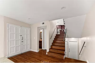 3751 Prestwick, Los Angeles, CA 90027 - Photo 12