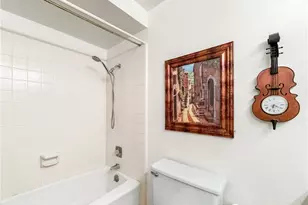 16806 Outrigger Cir, Cerritos, CA 90703 - Photo 24