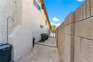 16806 Outrigger Cir, Cerritos, CA 90703 - Photo 48