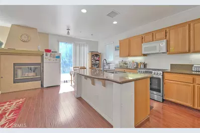 11140 Bridgepoint Court, Riverside, CA 92505 - Photo 18