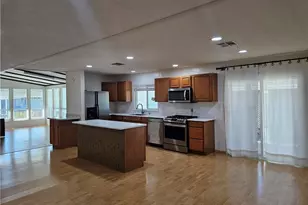 14055 Lake View Dr, La Mirada, CA 90638 - Photo 2