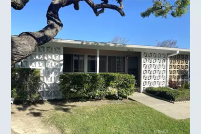 1520 Pelham Rd., M5-126E, Seal Beach, CA 90740 - Photo 1