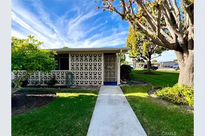 1730 Sunningdale Rd., M14-17A, Seal Beach, CA 90740 - Photo 1