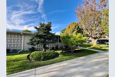 1730 Sunningdale Rd., M14-17A, Seal Beach, CA 90740 - Photo 2