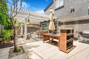 2481 S Bundy Dr, Los Angeles, CA 90064 - Photo 48