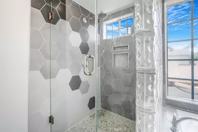 2481 S Bundy Drive, Los Angeles, CA 90064 - Photo 18