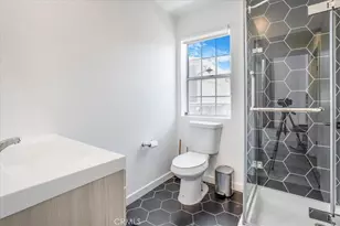 2481 S Bundy Dr, Los Angeles, CA 90064 - Photo 26