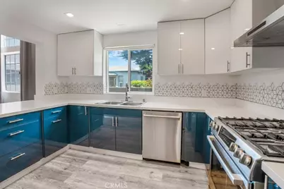 2481 S Bundy Drive, Los Angeles, CA 90064 - Photo 36