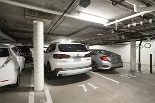 2960 Neilson Wy, Santa Monica, CA 90405 - Photo 26