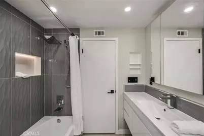 7830 E Ring, Long Beach, CA 90808 - Photo 64