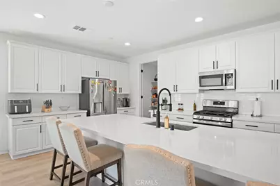 11952 Olivine Rd, Victorville, CA 92392 - Photo 4