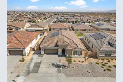 11952 Olivine Rd, Victorville, CA 92392 - Photo 18