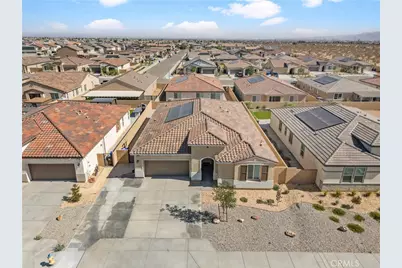 11952 Olivine Rd, Victorville, CA 92392 - Photo 2