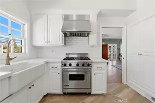 39 Coronado Ave, Long Beach, CA 90803 - Photo 18