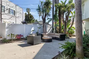 1404 E 1st St, Long Beach, CA 90802 - Photo 8
