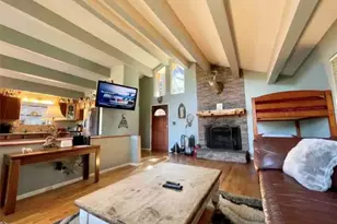 31651 Wagon Wheel, Running Springs, CA 92382 - Photo 4