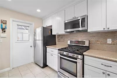 2404 Niagara, Costa Mesa, CA 92626 - Photo 12