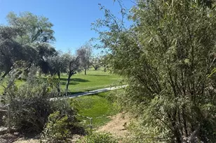 1750 Carrera, San Jacinto, CA 92583 - Photo 18