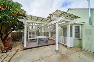 1128 S Citrus Ave, Los Angeles, CA 90019 - Photo 22