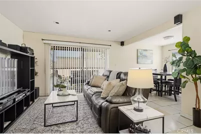 16322 Eucalyptus Avenue #7, Bellflower, CA 90706 - Photo 2