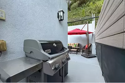 1655 N Beverly Glen, Los Angeles, CA 90077 - Photo 36