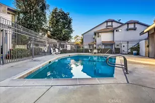 883 W 34th St, Long Beach, CA 90806 - Photo 4