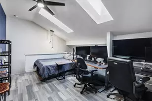 883 W 34th St, Long Beach, CA 90806 - Photo 20