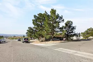 16462 Kalo, Apple Valley, CA 92307 - Photo 44