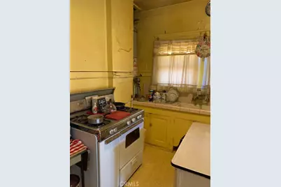 3708 S San Pedro Street, Los Angeles, CA 90011 - Photo 16