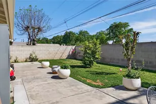 2246 Farringdon Dr, Pomona, CA 91768 - Photo 32