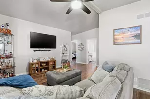 10822 Fielding Dr, Whittier, CA 90604 - Photo 10