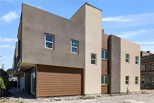 1014 W 223rd St, Torrance, CA 90502 - Photo 1