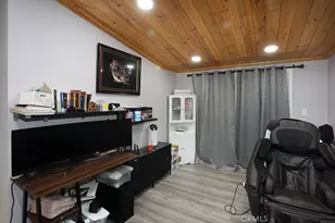 9802 Chanticleer, Anaheim, CA 92804 - Photo 20