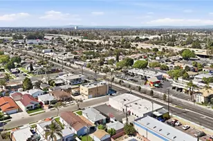 6576 California, Long Beach, CA 90805 - Photo 10