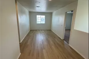 15664 Kadota, Victorville, CA 92395 - Photo 10