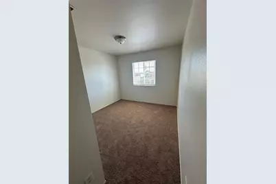 15664 Kadota, Victorville, CA 92395 - Photo 24