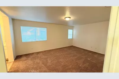 15664 Kadota, Victorville, CA 92395 - Photo 22