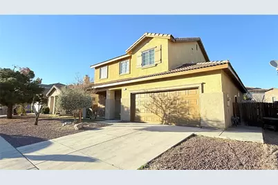 15664 Kadota, Victorville, CA 92395 - Photo 2