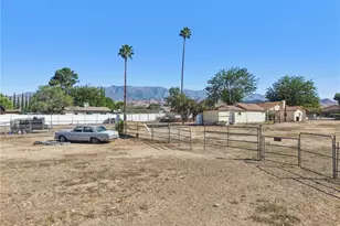 11285 Cherry Ave, Cherry Valley, CA 92223 - Photo 46