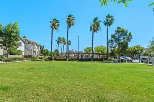 814 Pyramid Ct, Corona, CA 92880 - Photo 32