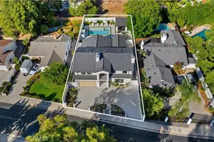 22269 Avenue San Luis, Woodland Hills, CA 91364 - Photo 52