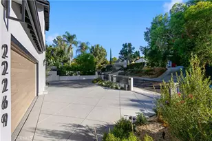 22269 Avenue San Luis, Woodland Hills, CA 91364 - Photo 40