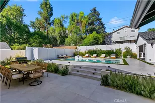 22269 Avenue San Luis, Woodland Hills, CA 91364 - Photo 2