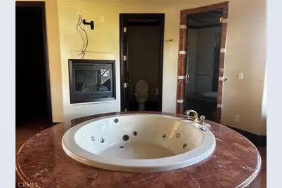 9355 Florence, Downey, CA 90240 - Photo 18