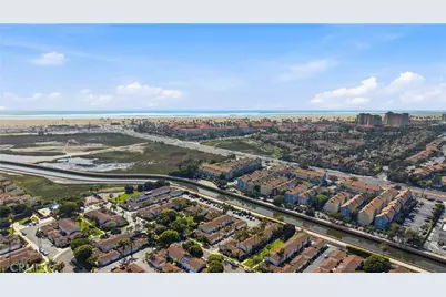 8145 Ridgefield, Huntington Beach, CA 92646 - Photo 6