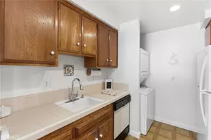 8145 Ridgefield, Huntington Beach, CA 92646 - Photo 12