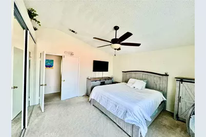 11308 Sherwood Court, Fontana, CA 92337 - Photo 10