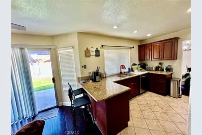 11308 Sherwood Court, Fontana, CA 92337 - Photo 6