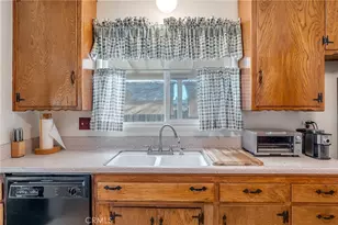 15908 Sharonhill Dr, Whittier, CA 90604 - Photo 18